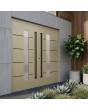 Puerta de entrada doble de aluminio en color beige con cristal