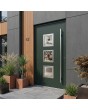 Puerta de entrada de aluminio verde con tres ventanas