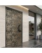 Puerta de aluminio con textura de latón de metal fresado