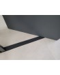 PIVOT C16: puerta pivotante exterior de aluminio con aislamiento y ventana.