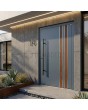 Puerta de entrada de aluminio antracita con decoración de madera