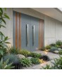 Puerta de entrada de aluminio gris azulado con detalles decorativos de madera de roble dorado
