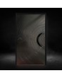 Puerta principal con bisagras de aluminio negro y diseño fresado