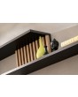 Cambridge: mueble para televisión con listones verticales
