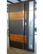 LIM C5 - puerta de entrada de aluminio con decoración de madera