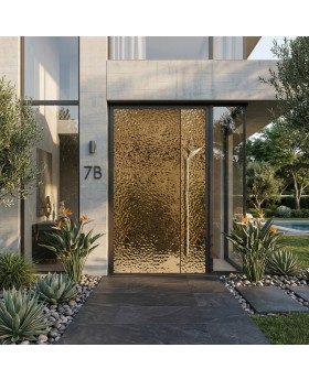 Puerta batiente de aluminio revestida con chapa de acero inoxidable dorado
