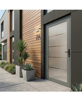 Puerta de entrada de aluminio gris esmerilado con cuatro franjas transparentes